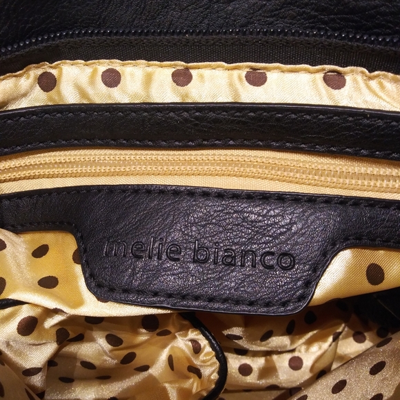 Crossbody - Picture 5 of 9